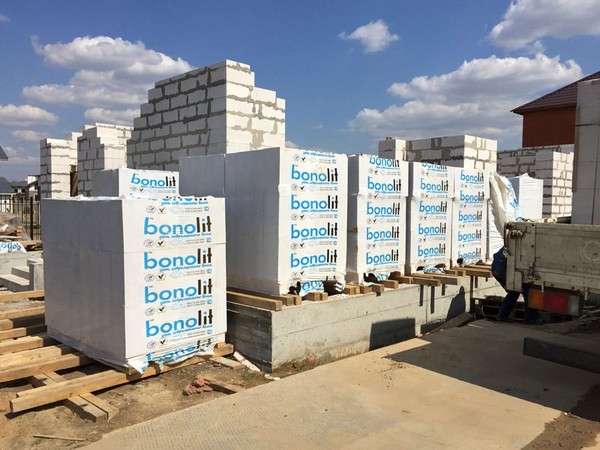 Газобетонные блоки Bonolit г. Малоярославец D600 B5 625х200х250 (под заказ)